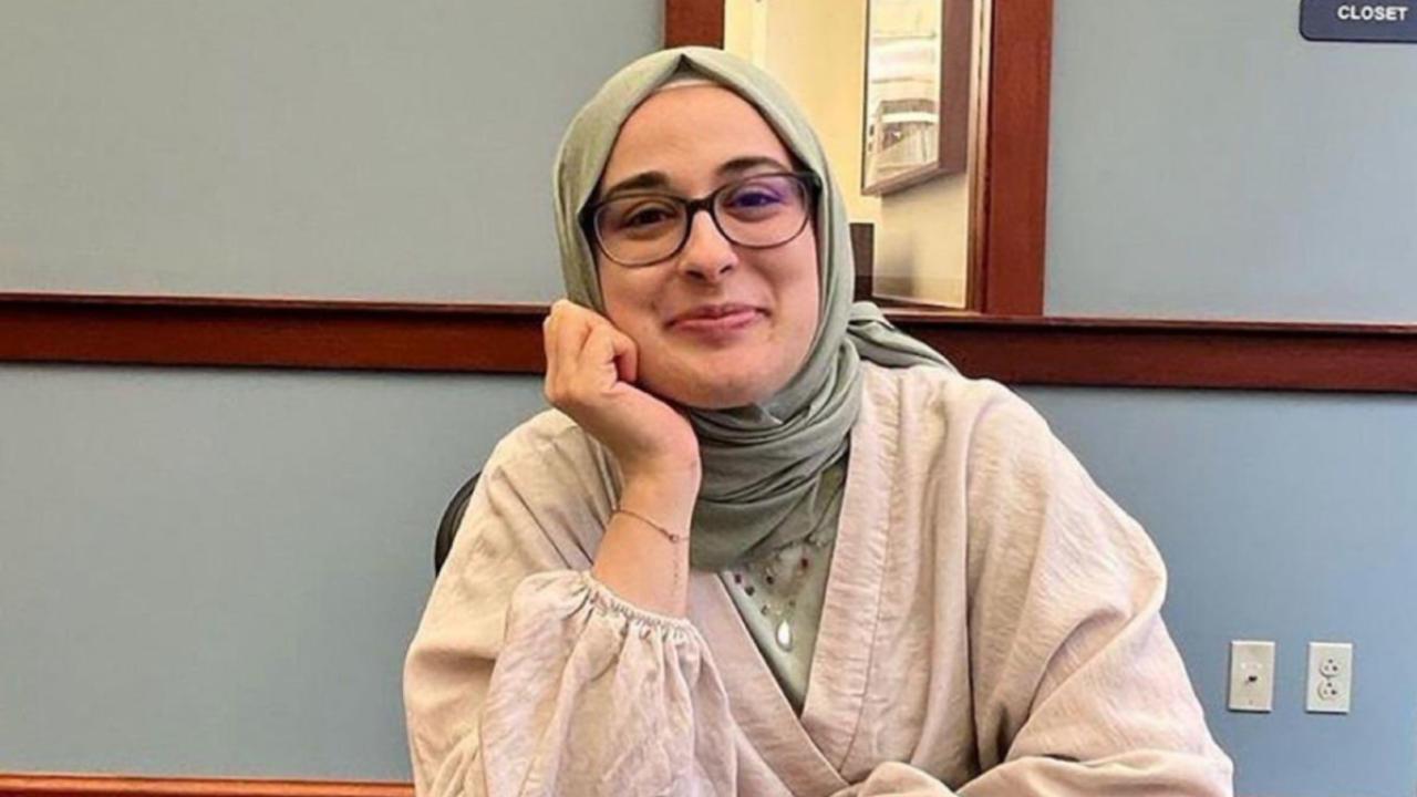 Bakan Göktaş, ABD’de gözaltına alınan Öztürk’ün babasıyla görüştü